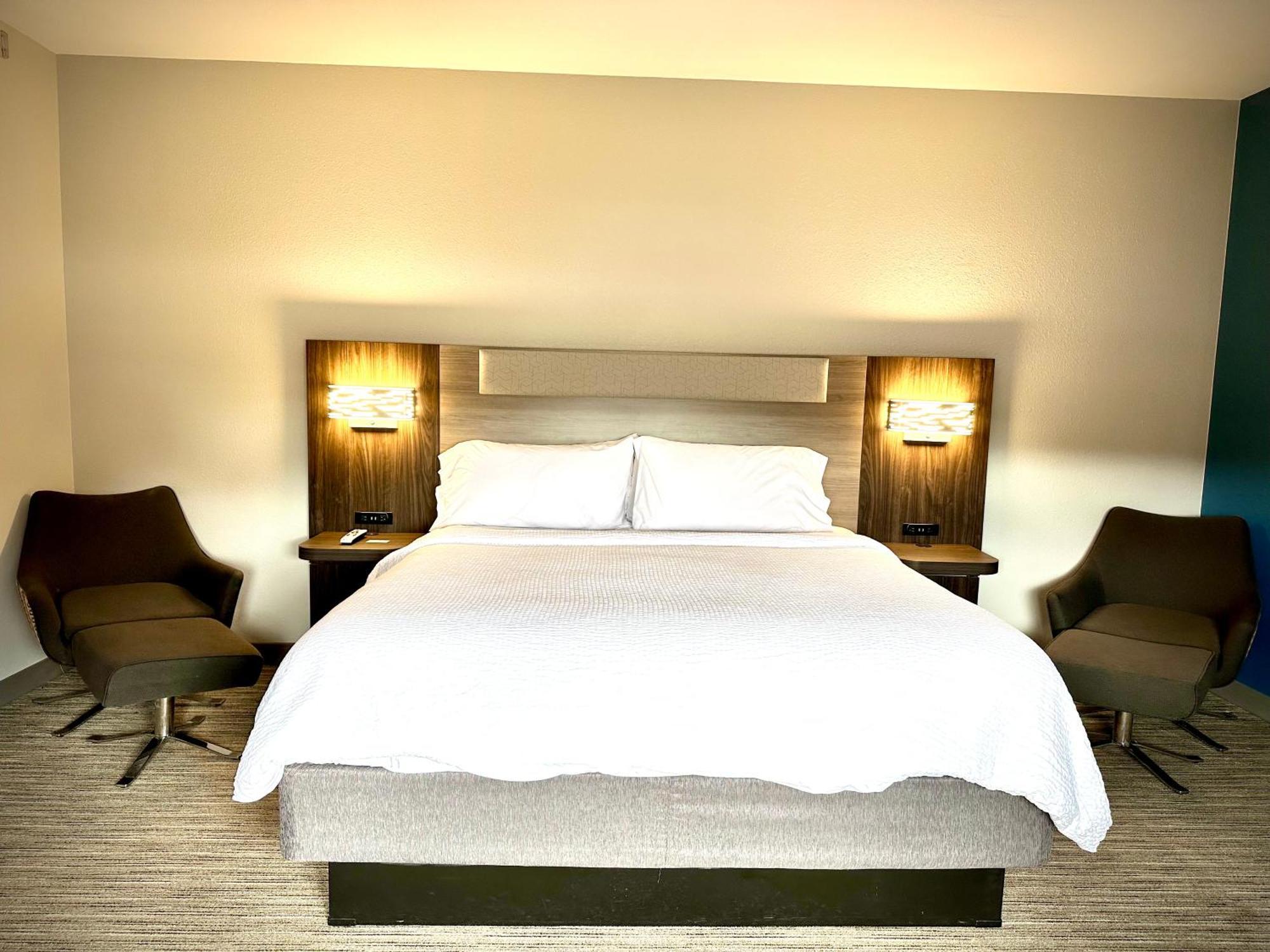 Hotel Holiday Express & By Ihg Hinesville