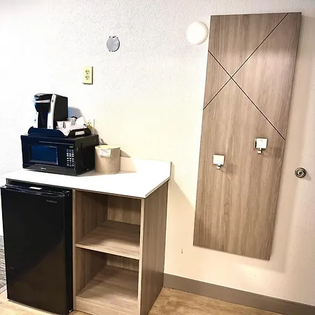 Holiday Inn Express Hotel & Suites Hinesville By Ihg Esterno foto