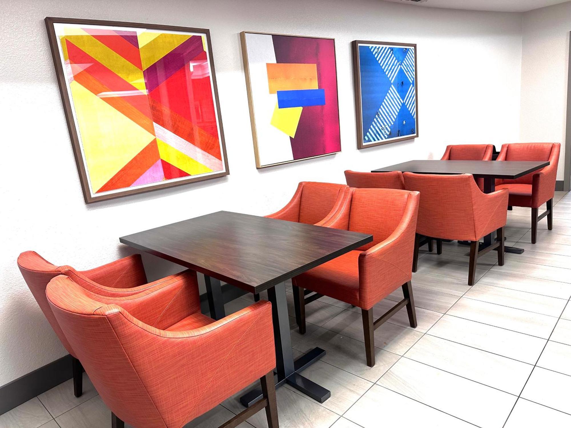 Hotel Express & By Ihg Hinesville