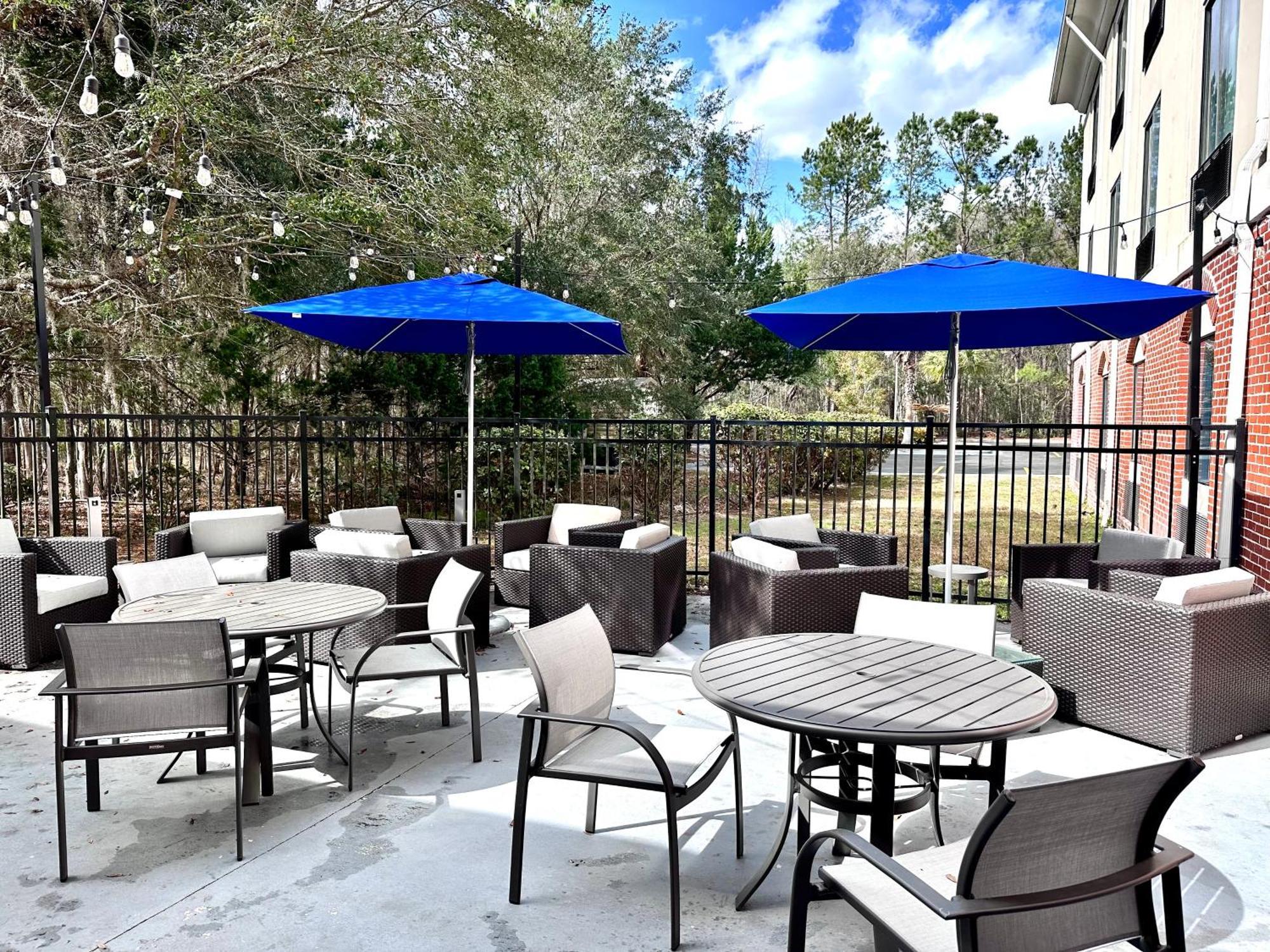 Express & By Ihg Hotel Hinesville