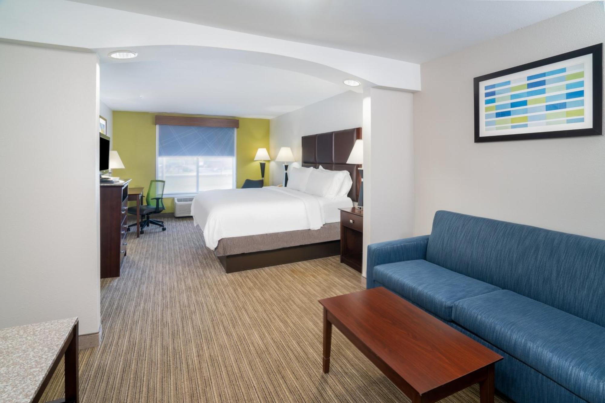 Hotel Express & By Ihg
