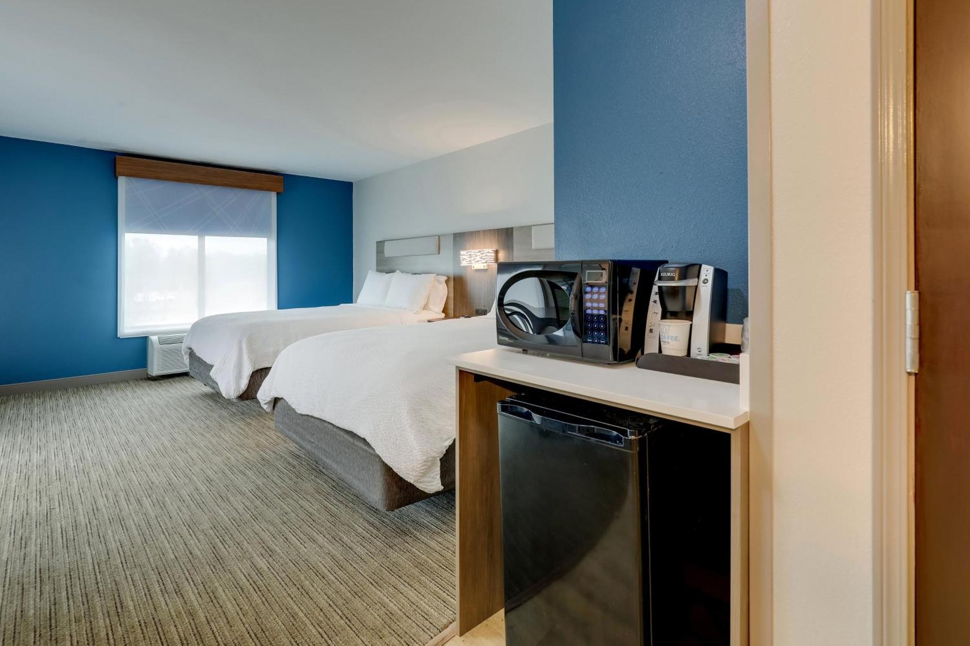 Express & By Ihg Hotel