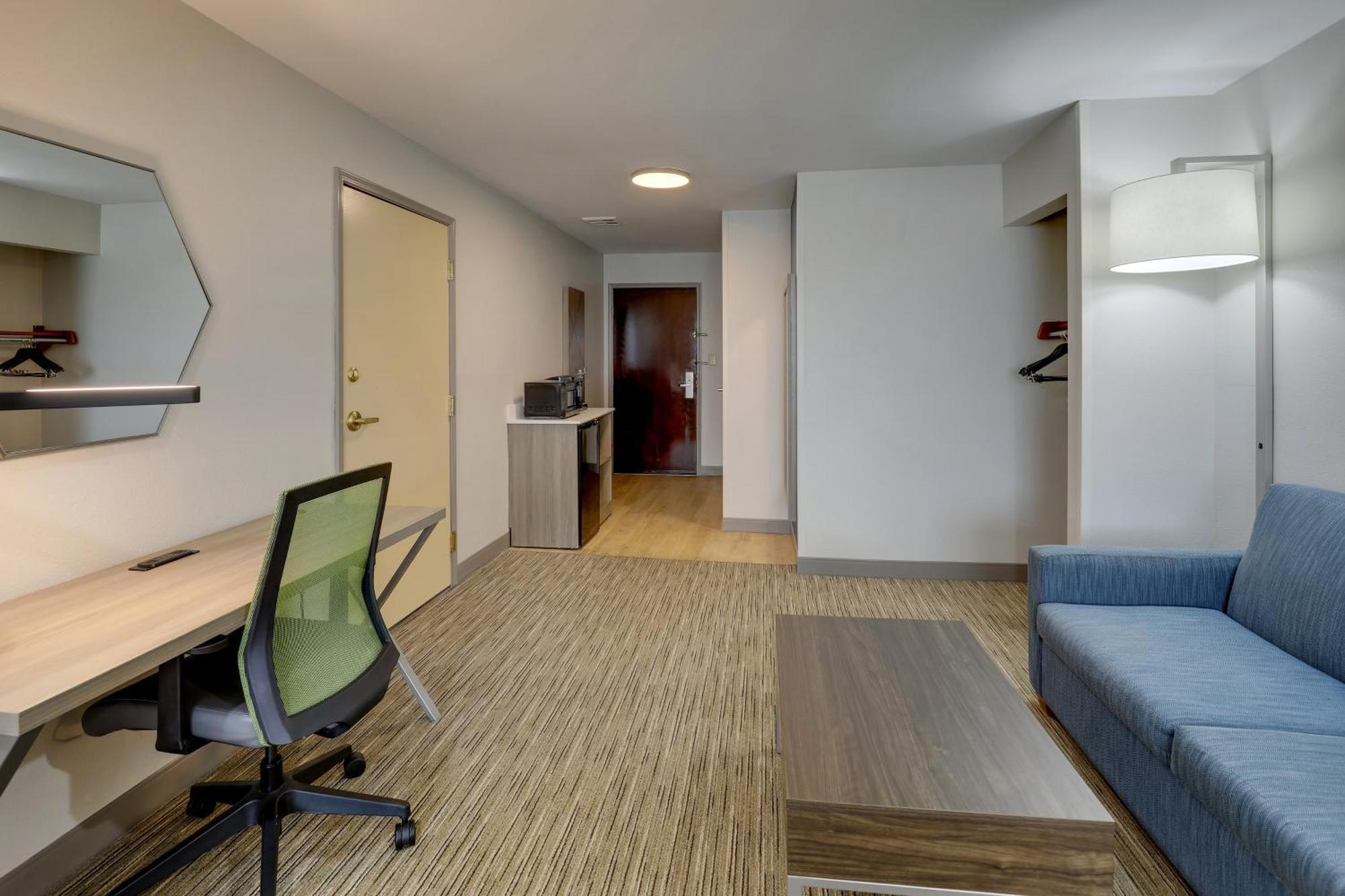 Express & By Ihg Hinesville